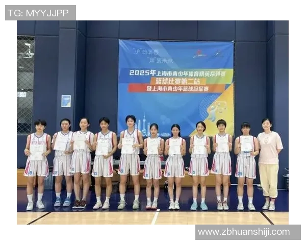 上海篮球队荣登篮球配合排行榜首位展现团队默契与实力 上海篮球队荣登篮球配合排行榜首位展现团队默契与实力